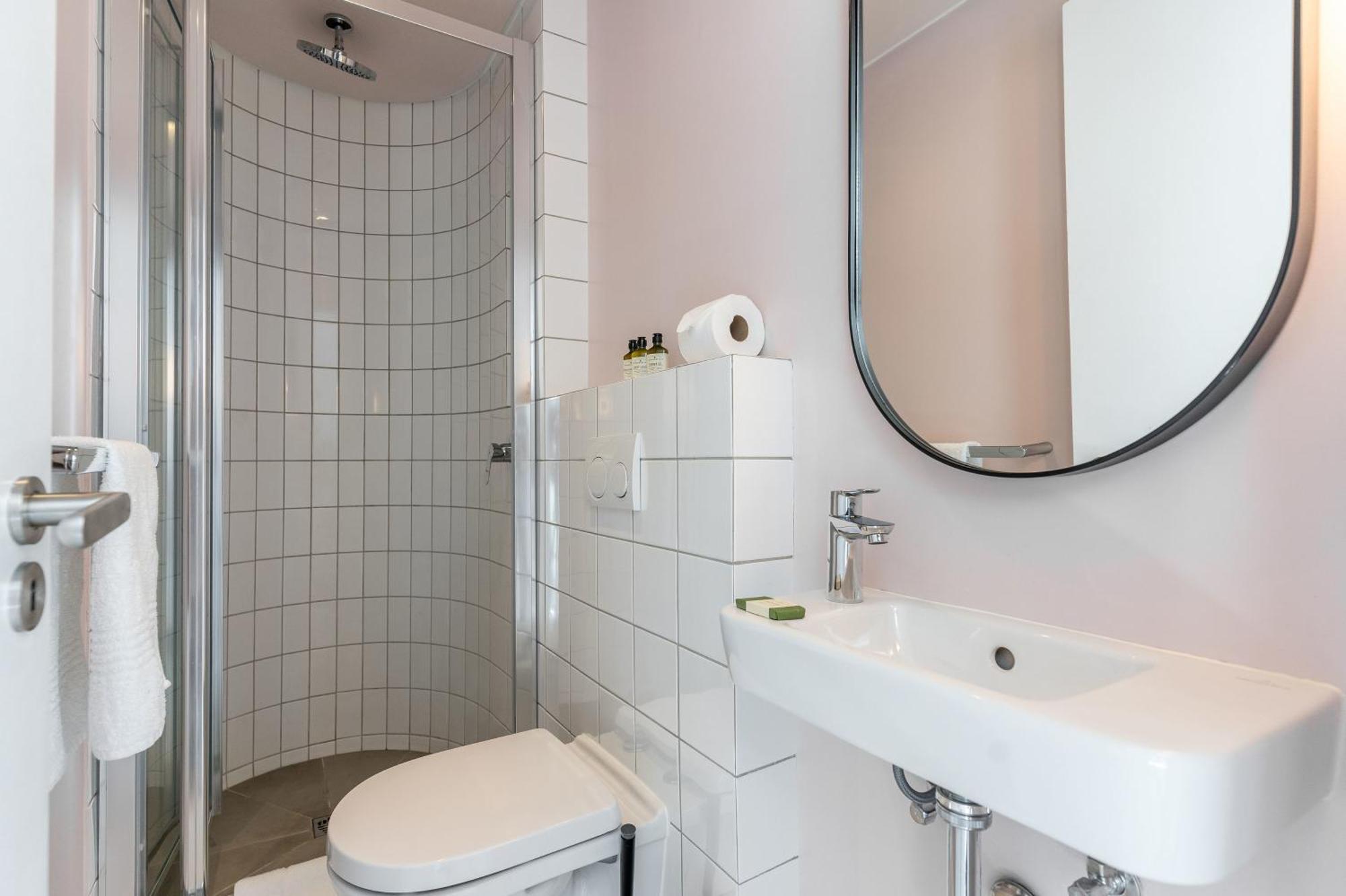 Apartamento Flamingo 802 - Top Floor Ocean Facing Sea Point Apartment With Daily Housekeeping *