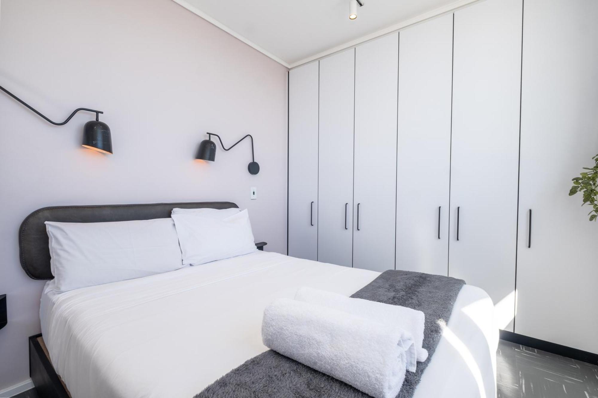 Apartamento Flamingo 802 - Top Floor Ocean Facing Sea Point Apartment With Daily Housekeeping