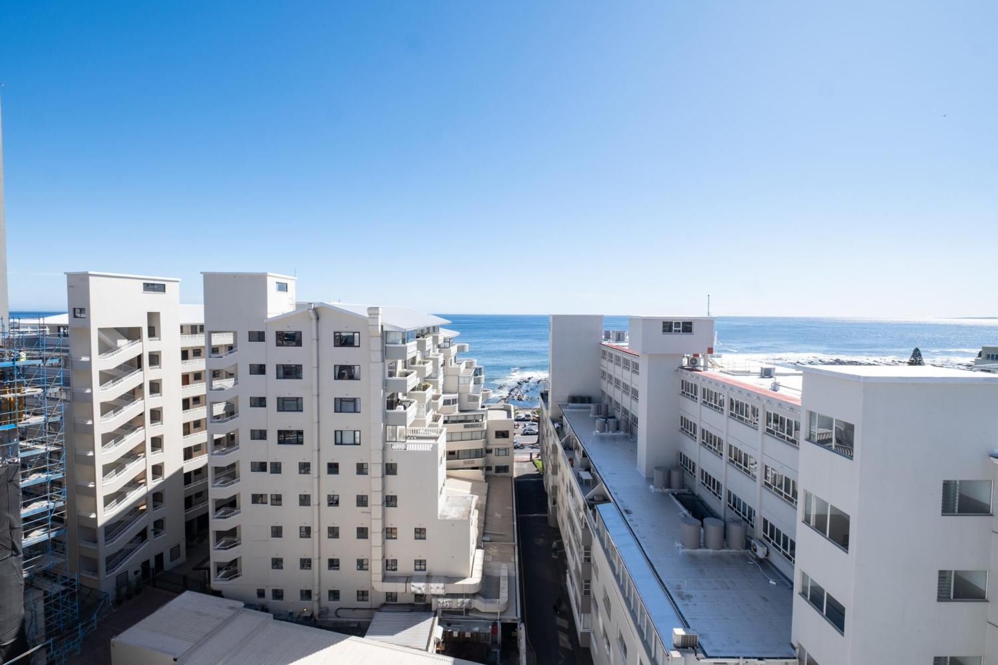 Flamingo 802 - Top Floor Ocean Facing Sea Point Apartment With Daily Housekeeping Cidade Do Cabo